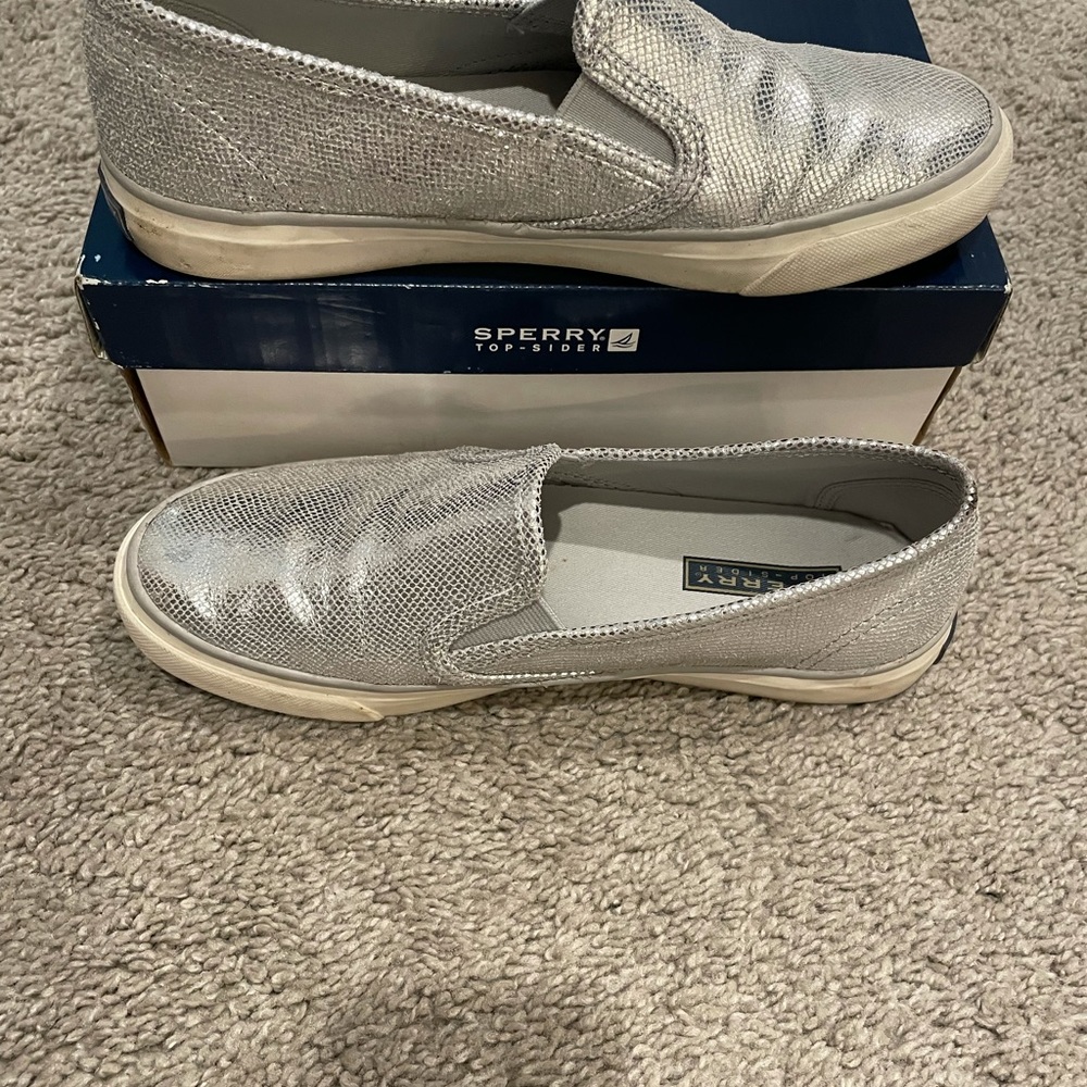 ✨ sperry flats! - Picture 8 of 8